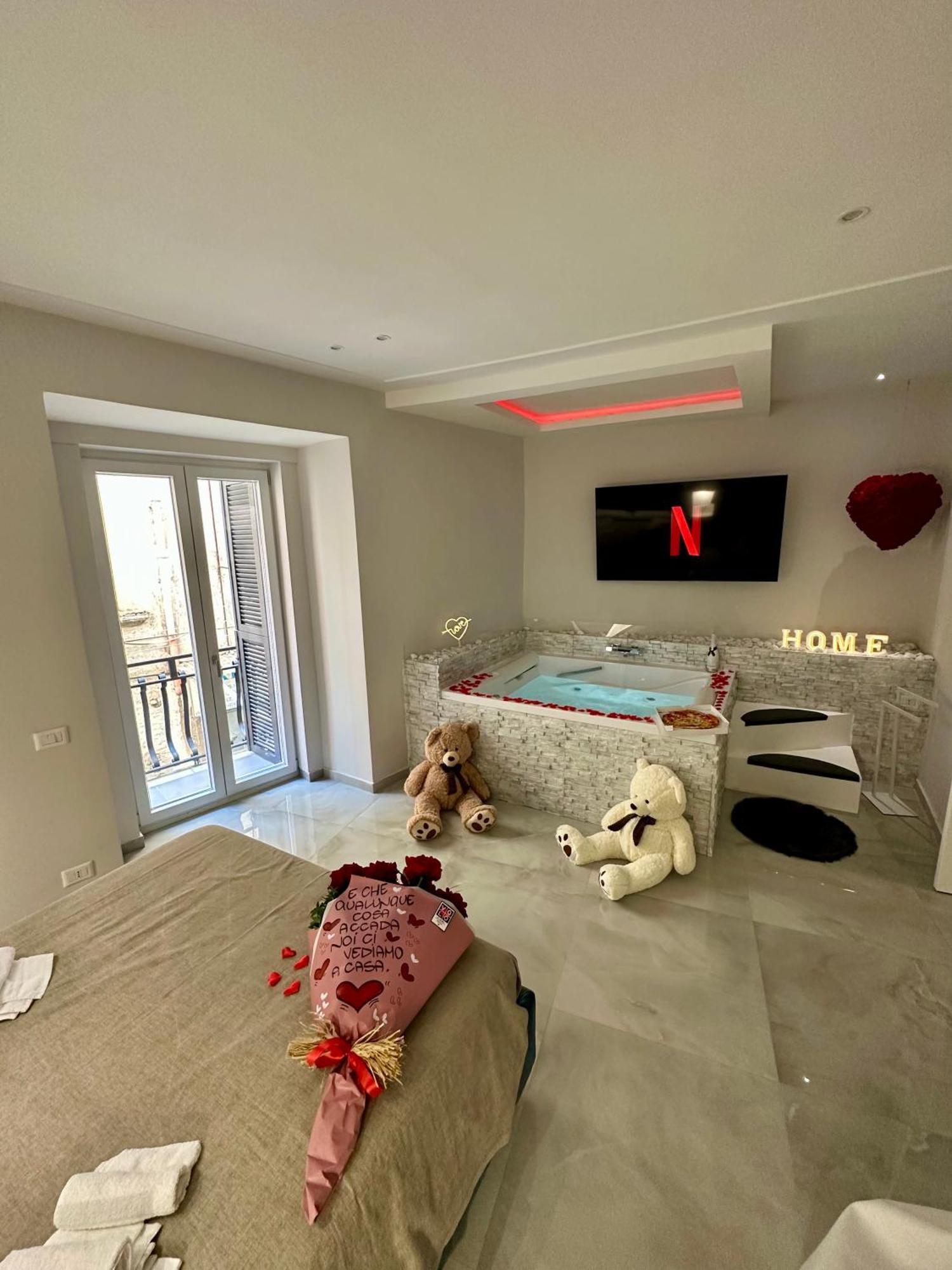 Michy Apartment 那不勒斯 外观 照片